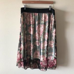 Lularoe Plus double layered rose floral Lola skirt